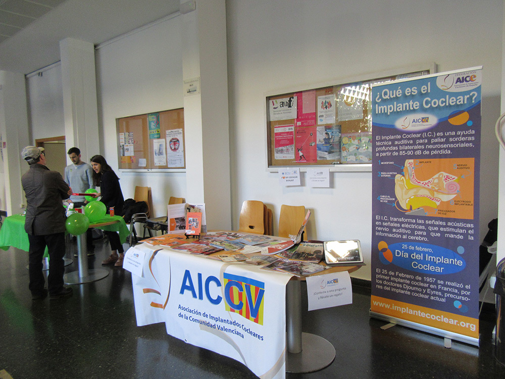 AICCV en el Mercadillo Solidario 2017